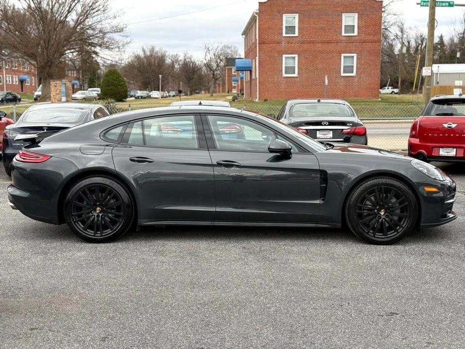 2017 Porsche 971 Panamera - Image 12 of 20