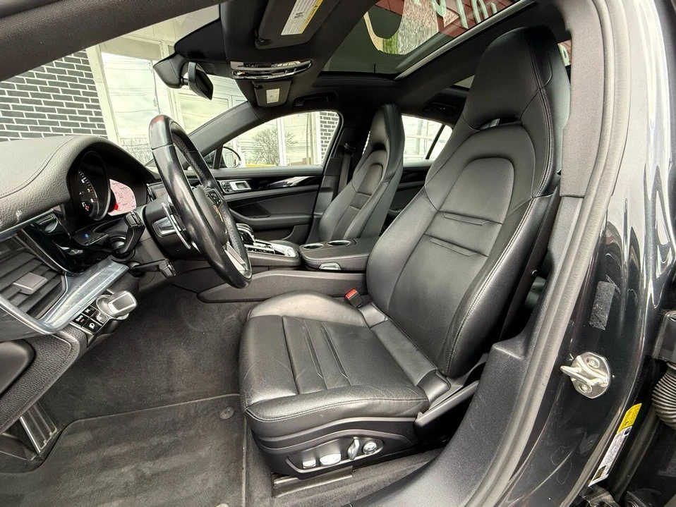 2017 Porsche 971 Panamera - Image 2 of 20