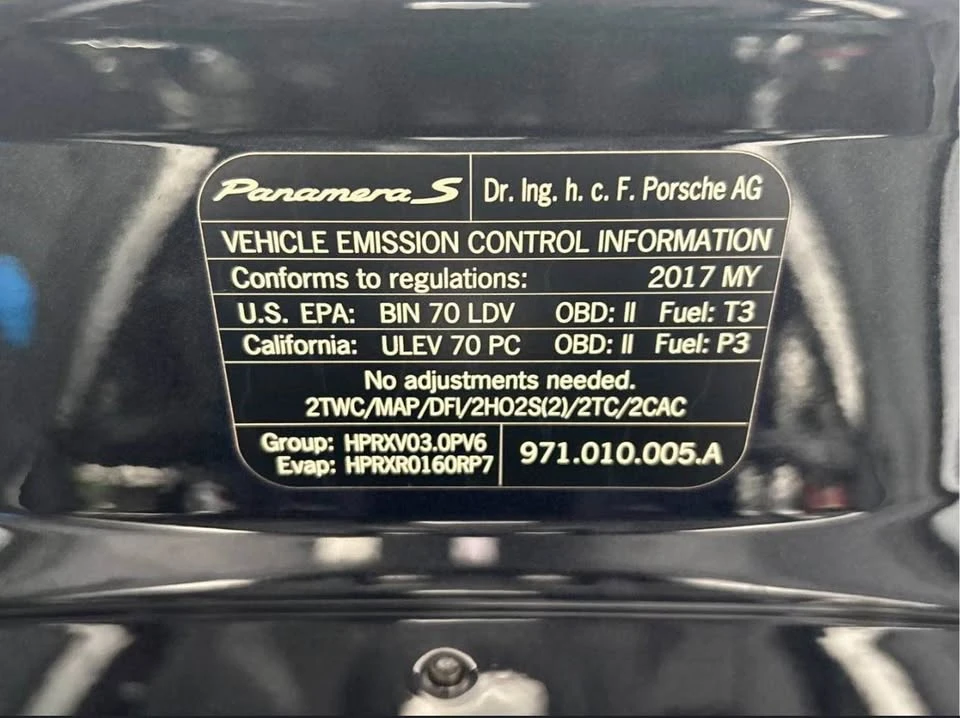2017 Porsche 971 Panamera - Image 7 of 17