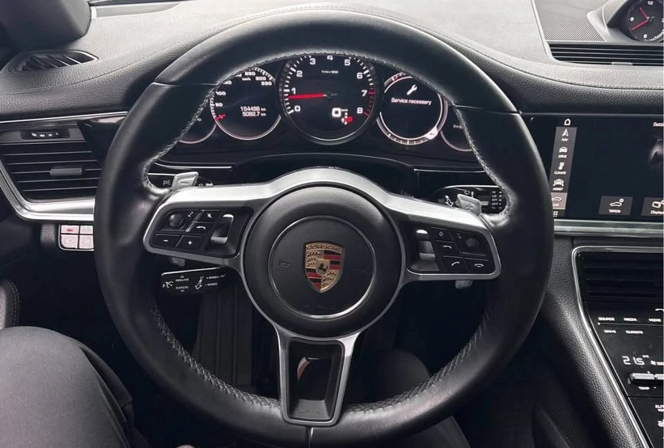 2017 Porsche 971 Panamera - Image 10 of 17