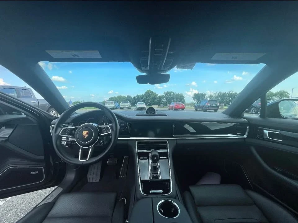 2017 Porsche 971 Panamera - Image 7 of 13