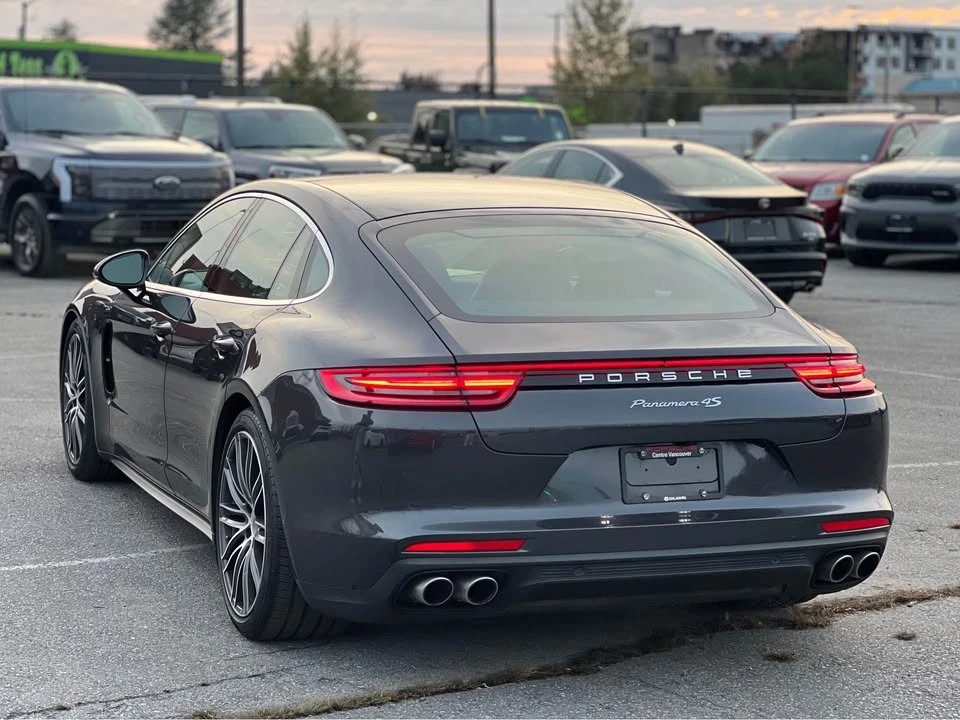 2017 Porsche 971 Panamera - Image 7 of 12