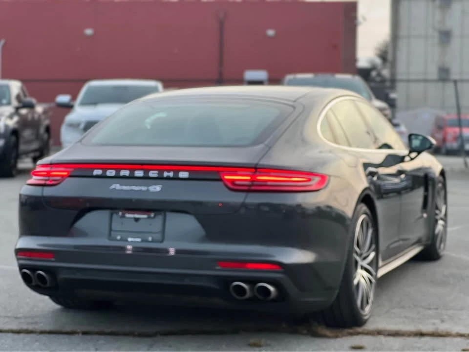 2017 Porsche 971 Panamera - Image 4 of 12