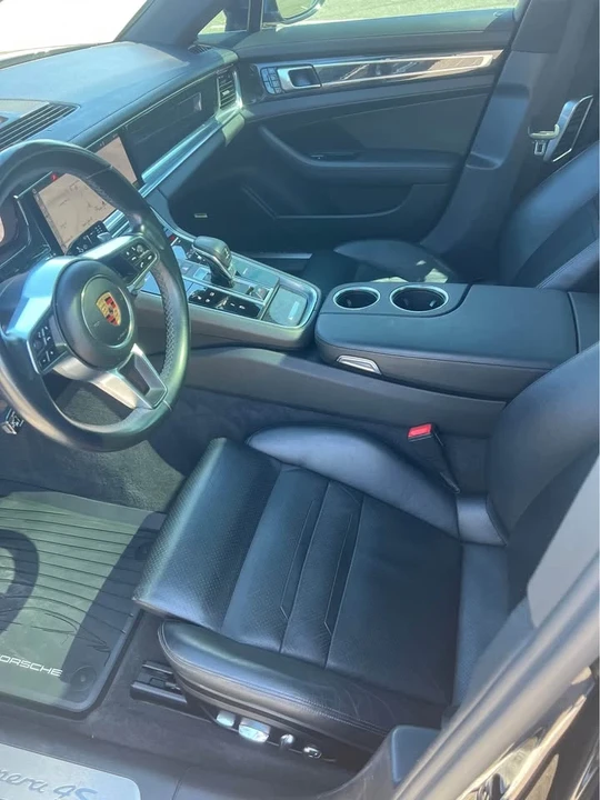 2017 Porsche 971 Panamera - Image 6 of 10