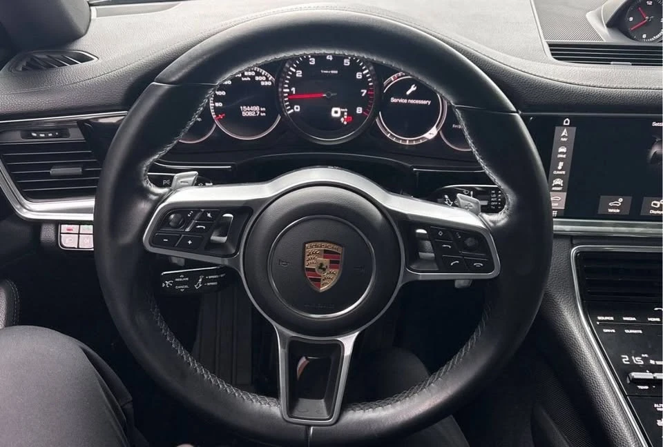 2017 Porsche 971 Panamera - Image 6 of 10