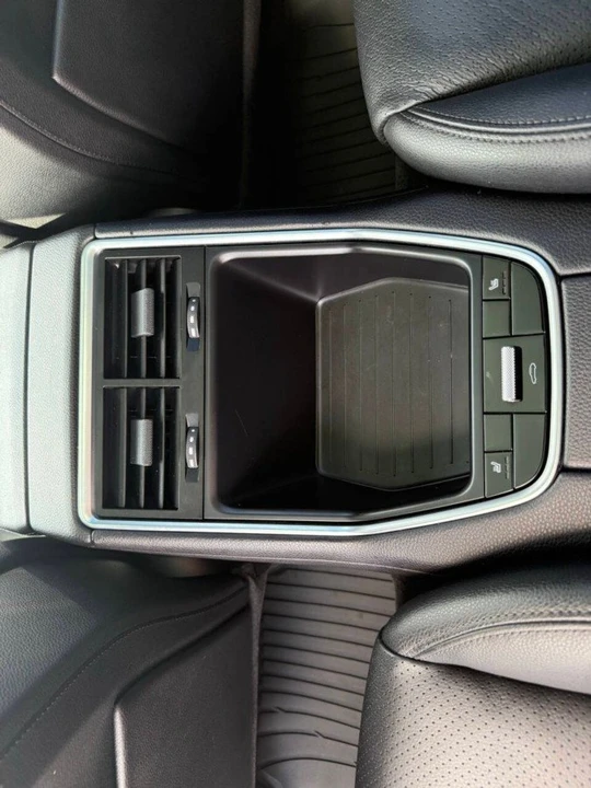 2017 Porsche 971 Panamera - Image 10 of 20