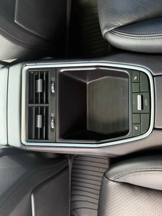 2017 Porsche 970 Panamera - Image 10 of 20