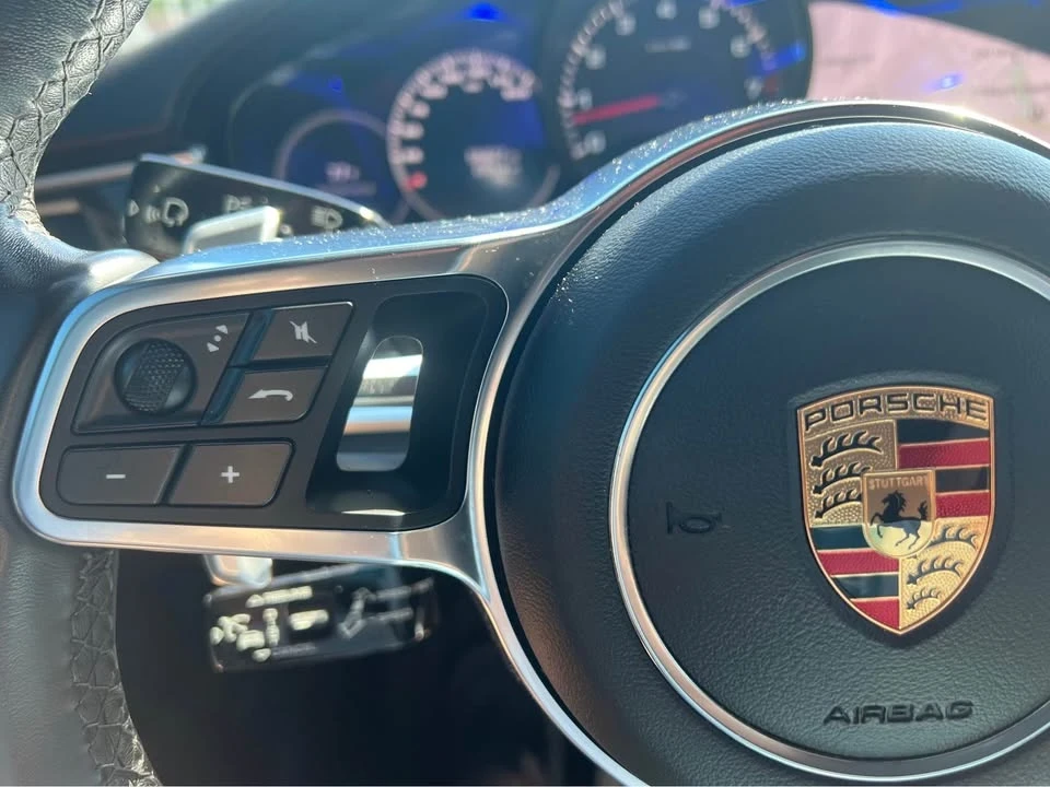 2017 Porsche 971 Panamera - Image 10 of 10
