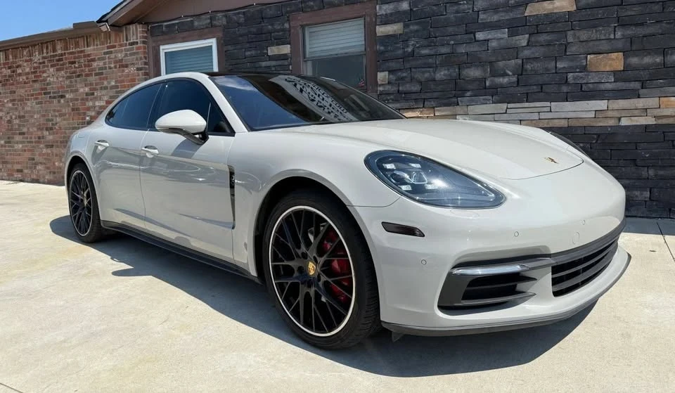 2017 Porsche 971 Panamera - Image 2 of 17