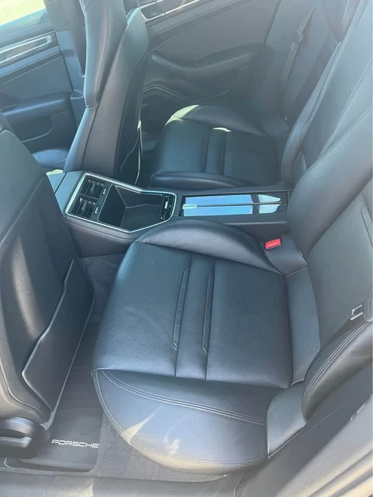 2017 Porsche 971 Panamera - Image 7 of 10