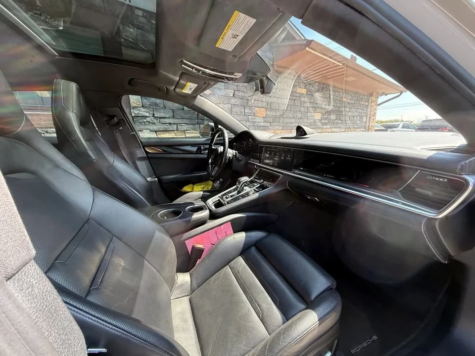 2017 Porsche 971 Panamera - Image 11 of 17