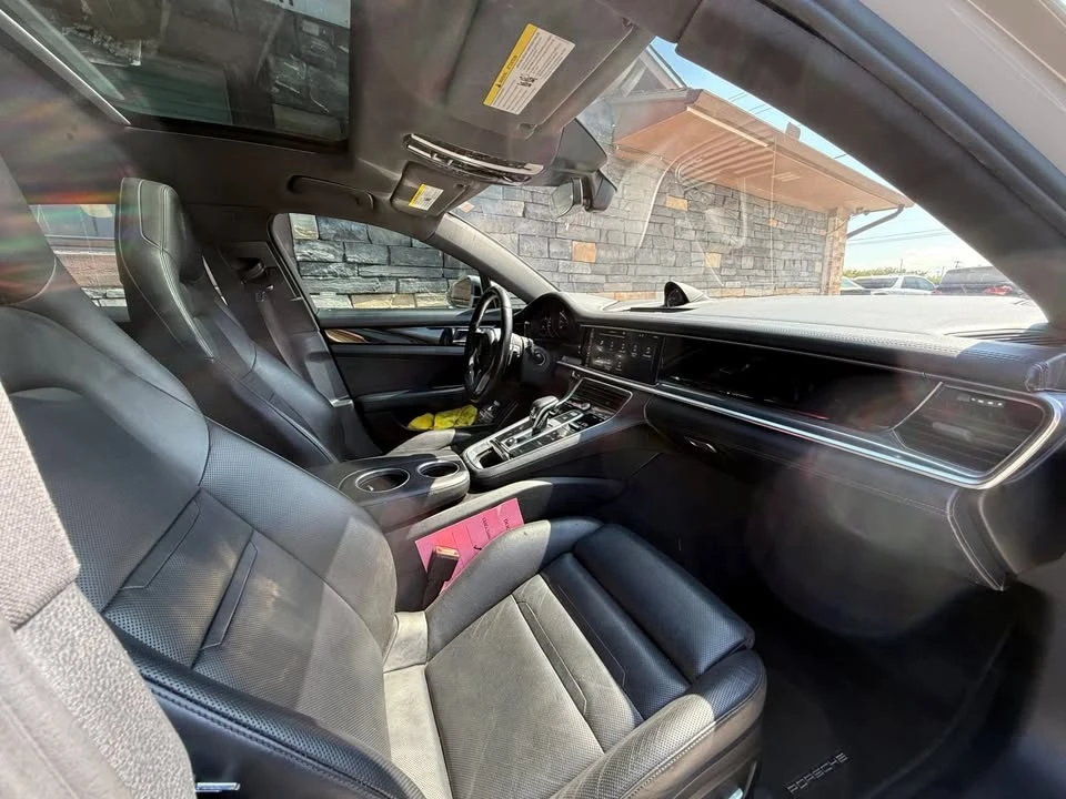 2017 Porsche 971 Panamera - Image 7 of 12