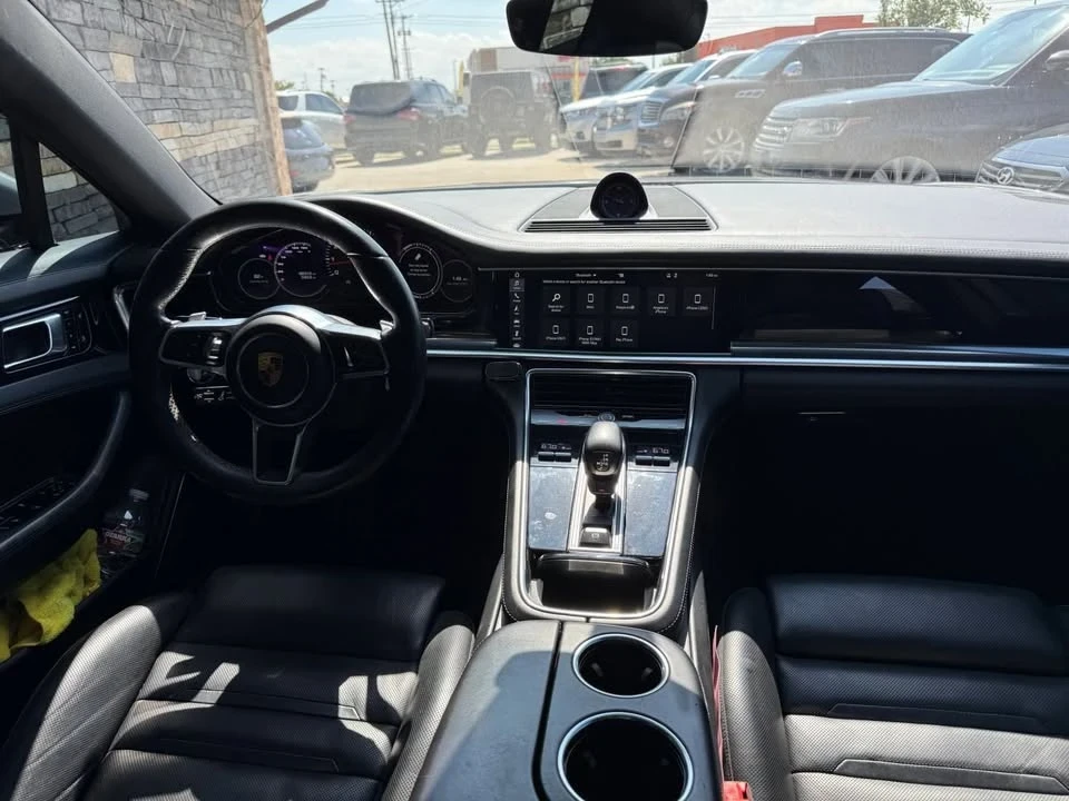 2017 Porsche 971 Panamera - Image 14 of 17