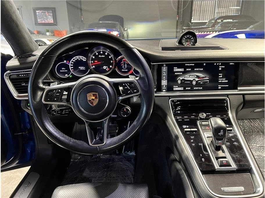 2017 Porsche 971 Panamera - Image 5 of 20
