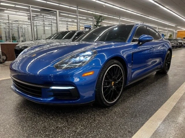 2017 Porsche 971 Panamera - Image 3 of 10