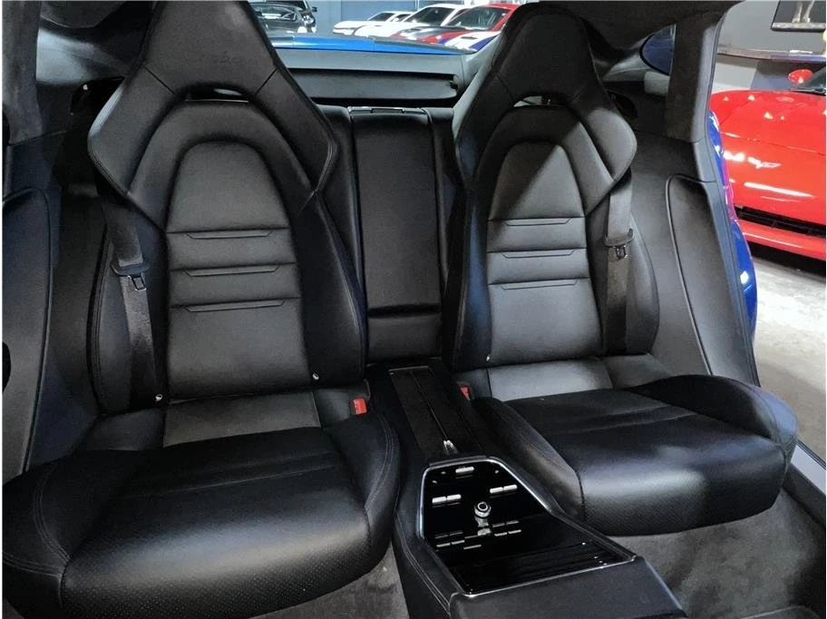 2017 Porsche 971 Panamera - Image 9 of 20