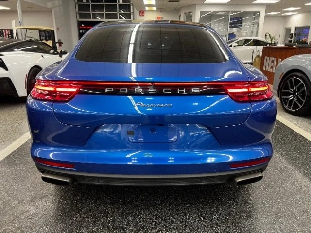 2017 Porsche 971 Panamera - Image 5 of 10