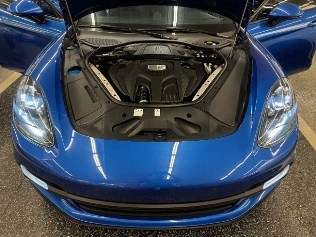 2017 Porsche 971 Panamera - Image 10 of 10