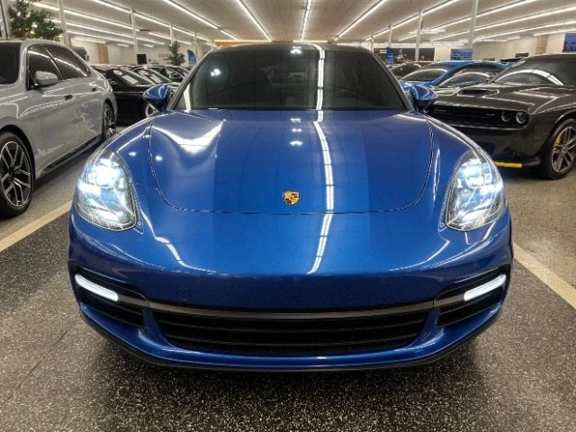 2017 Porsche 971 Panamera - Image 2 of 10