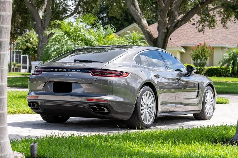 2017 Porsche 971 Panamera - Image 3 of 7