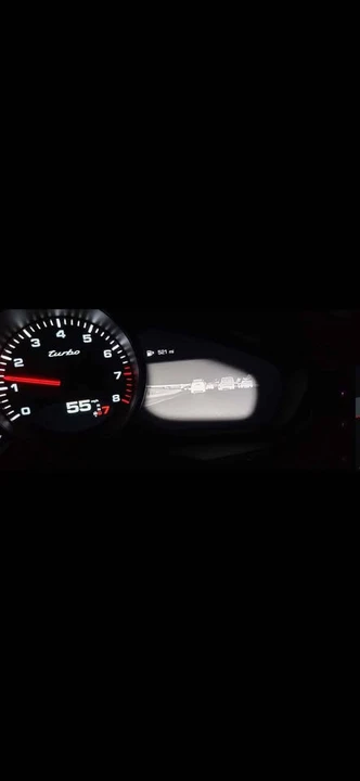 2017 Porsche 971 Panamera - Image 3 of 4