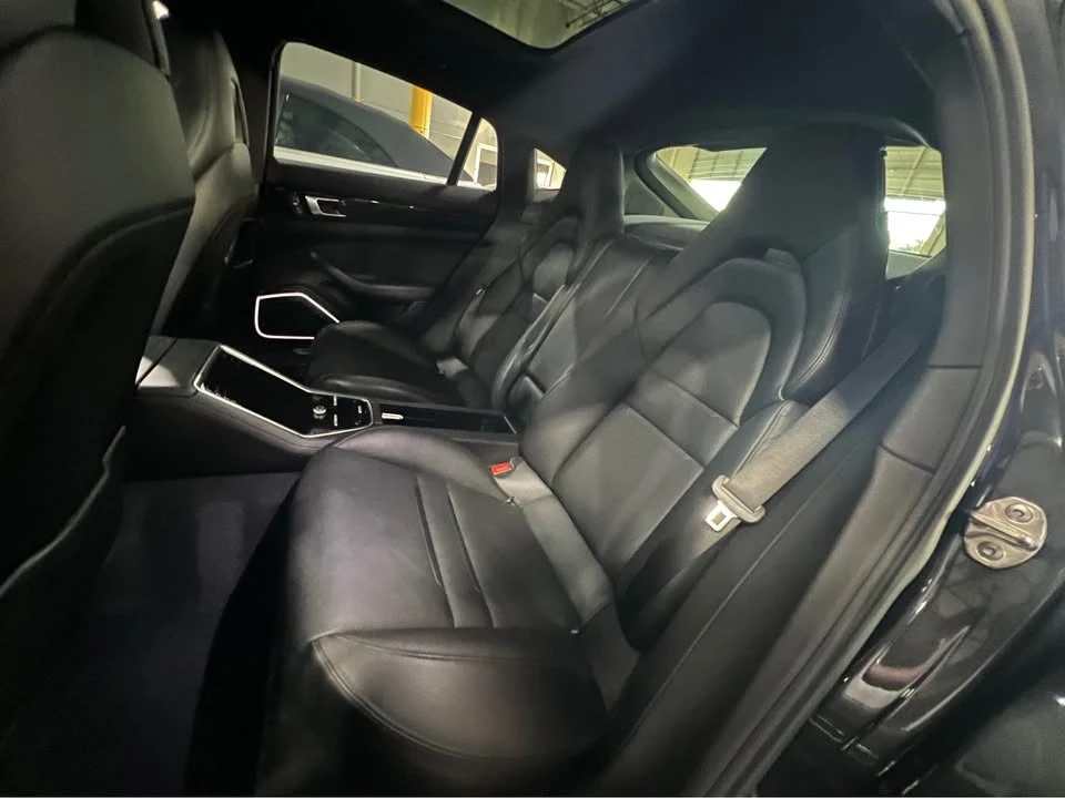 2017 Porsche 971 Panamera - Image 6 of 14