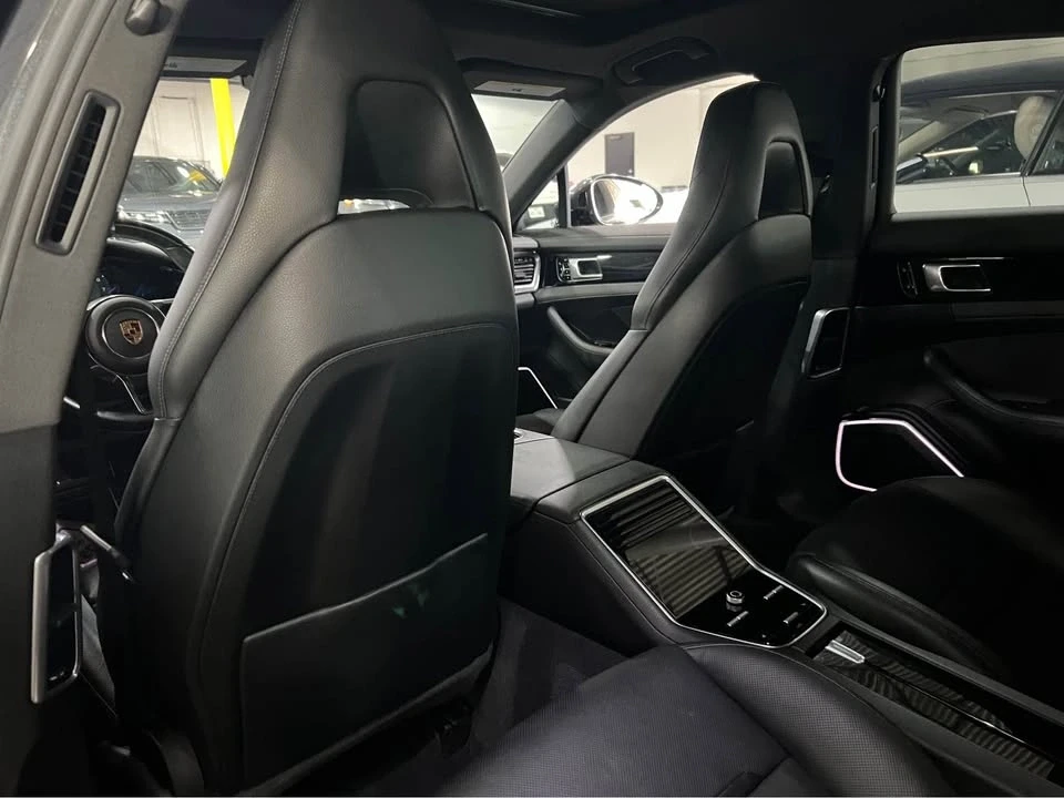 2017 Porsche 971 Panamera - Image 7 of 14