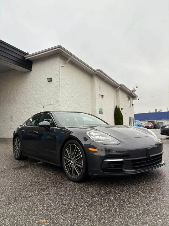 2017 Porsche 971 Panamera - Image 3 of 11