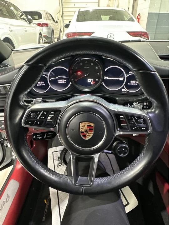2017 Porsche 971 Panamera - Image 4 of 8