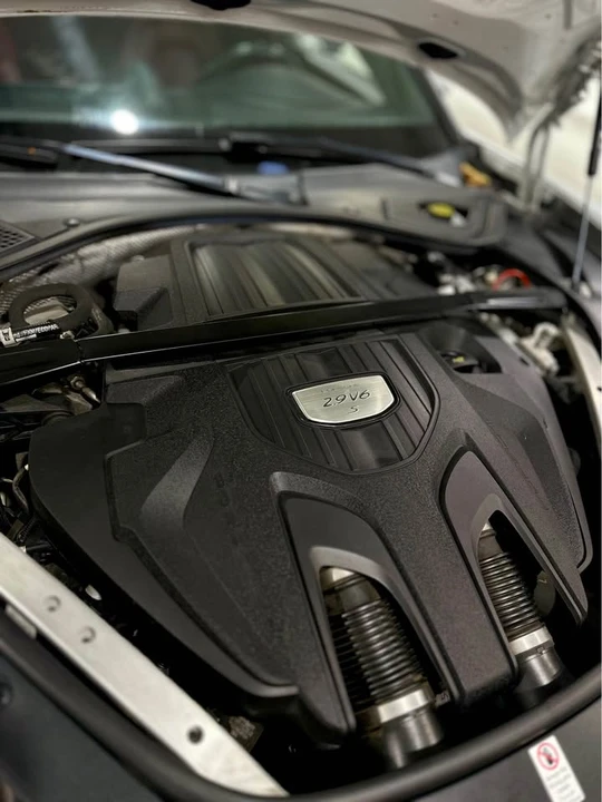 2017 Porsche 971 Panamera - Image 19 of 19