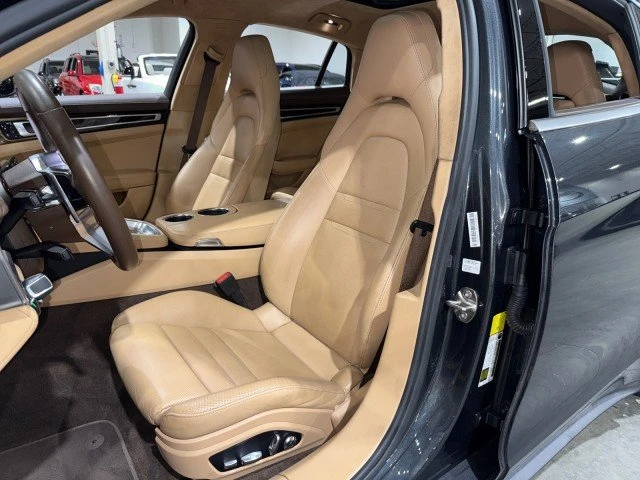2017 Porsche 971 Panamera - Image 9 of 20