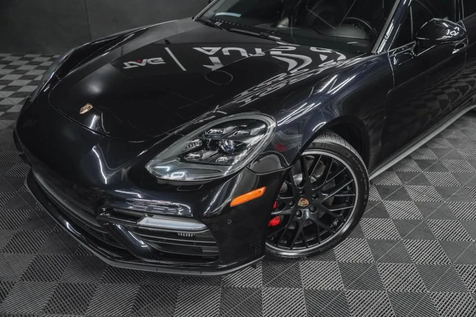 2017 Porsche 971 Panamera - Image 3 of 19