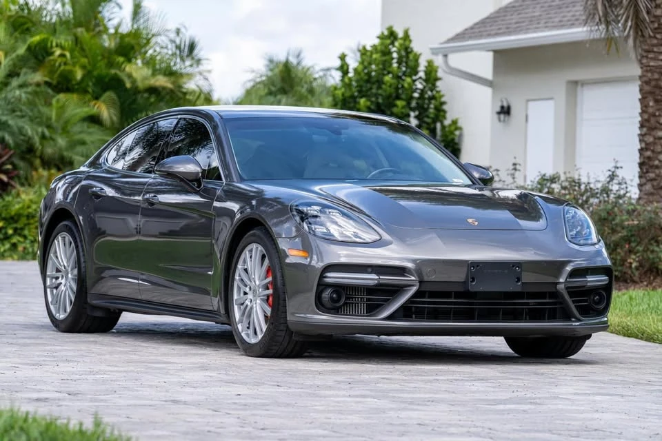 2017 Porsche 971 Panamera - Image 5 of 7