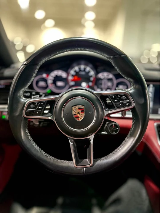 2017 Porsche 971 Panamera - Image 8 of 19