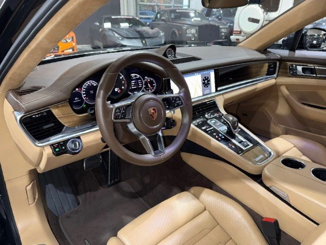 2017 Porsche 971 Panamera - Image 7 of 20