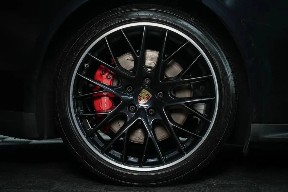 2017 Porsche 971 Panamera - Image 9 of 19