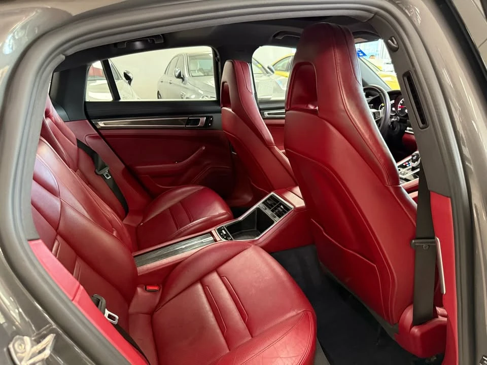 2017 Porsche 971 Panamera - Image 13 of 20
