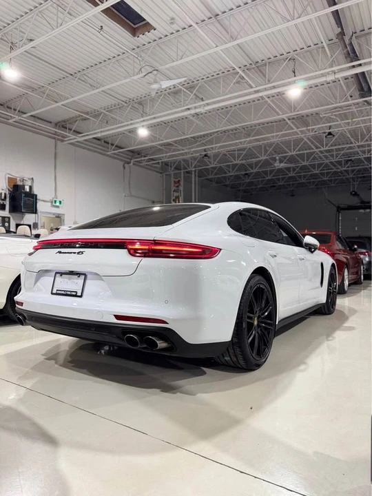 2017 Porsche 971 Panamera - Image 12 of 13