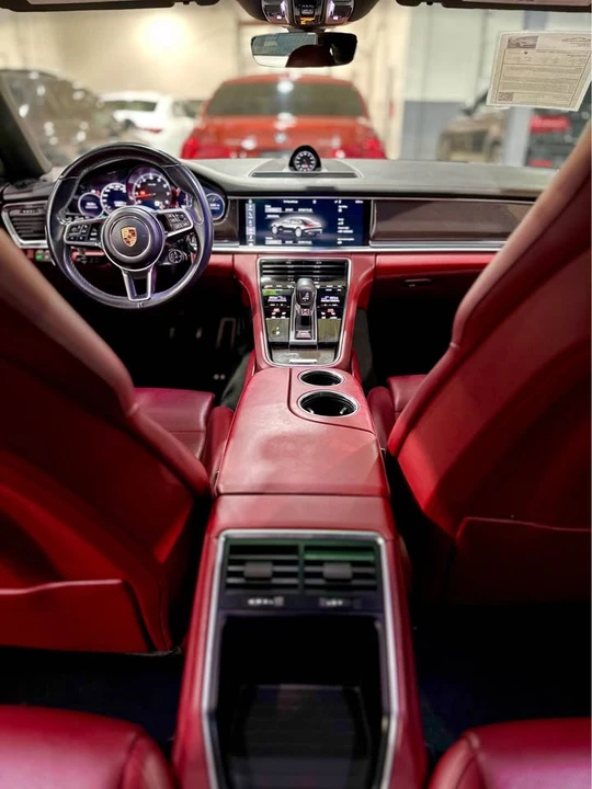 2017 Porsche 971 Panamera - Image 12 of 19