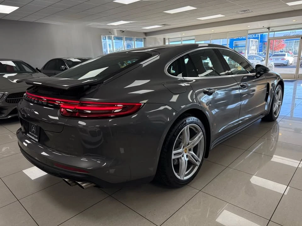 2017 Porsche 971 Panamera - Image 11 of 20