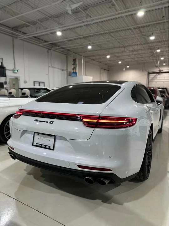 2017 Porsche 971 Panamera - Image 5 of 19