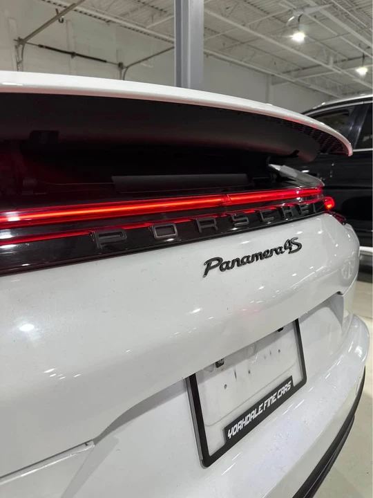 2017 Porsche 971 Panamera - Image 2 of 8