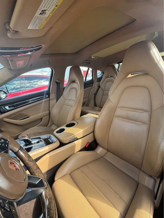 2017 Porsche 971 Panamera - Image 3 of 3