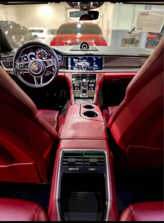 2017 Porsche 971 Panamera - Image 11 of 18