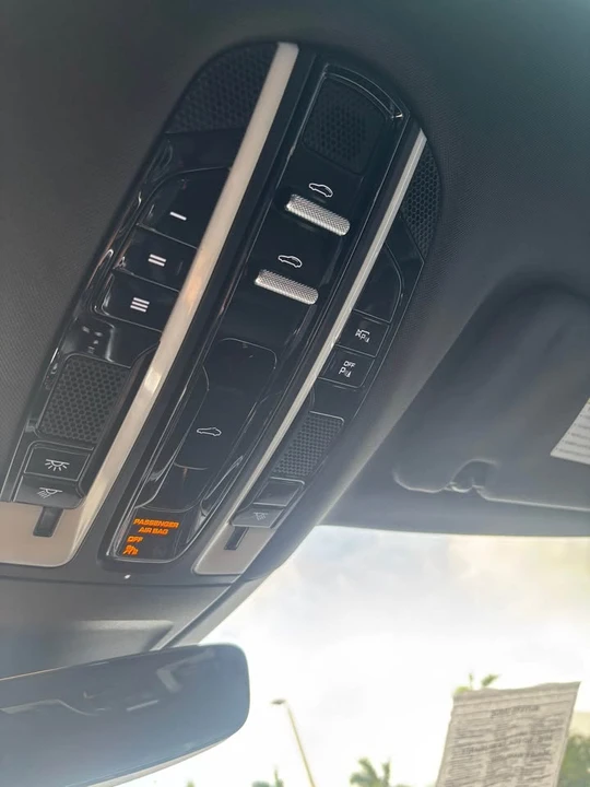2017 Porsche 971 Panamera - Image 10 of 15