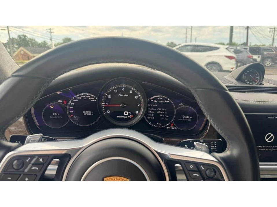 2017 Porsche 971 Panamera - Image 6 of 12