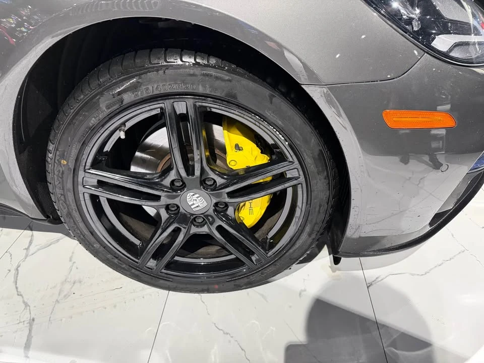 2017 Porsche 971 Panamera - Image 4 of 12