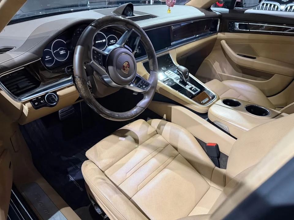 2017 Porsche 971 Panamera - Image 5 of 12
