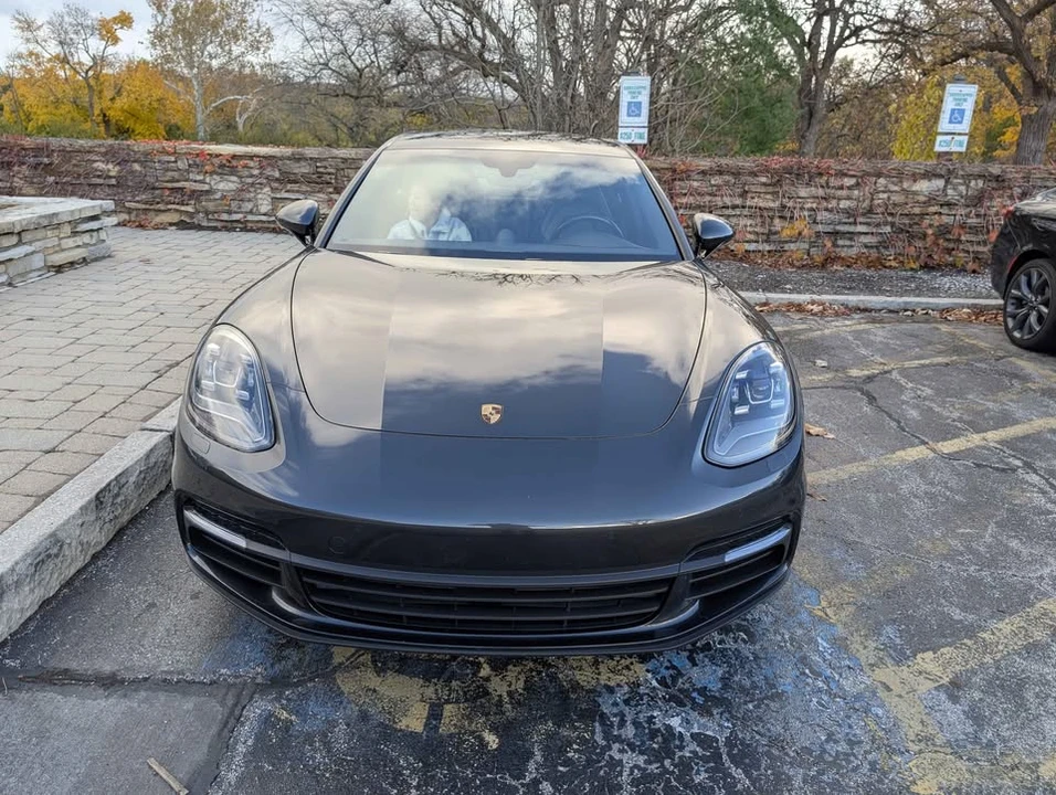 2017 Porsche 971 Panamera - Image 2 of 9
