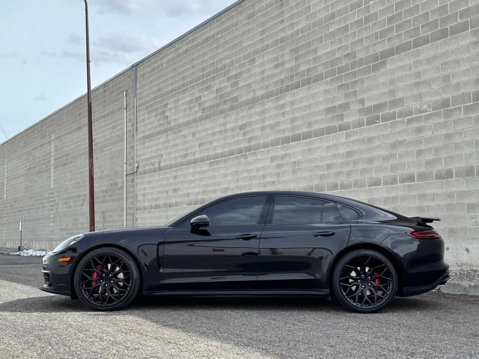 2017 Porsche 971 Panamera - Image 8 of 16